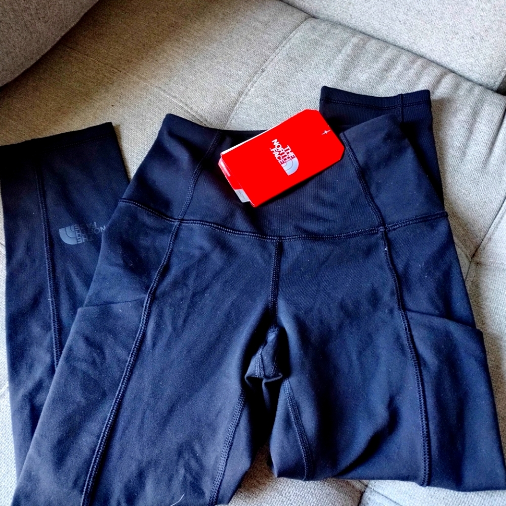NWT The North Face leggings size xs
